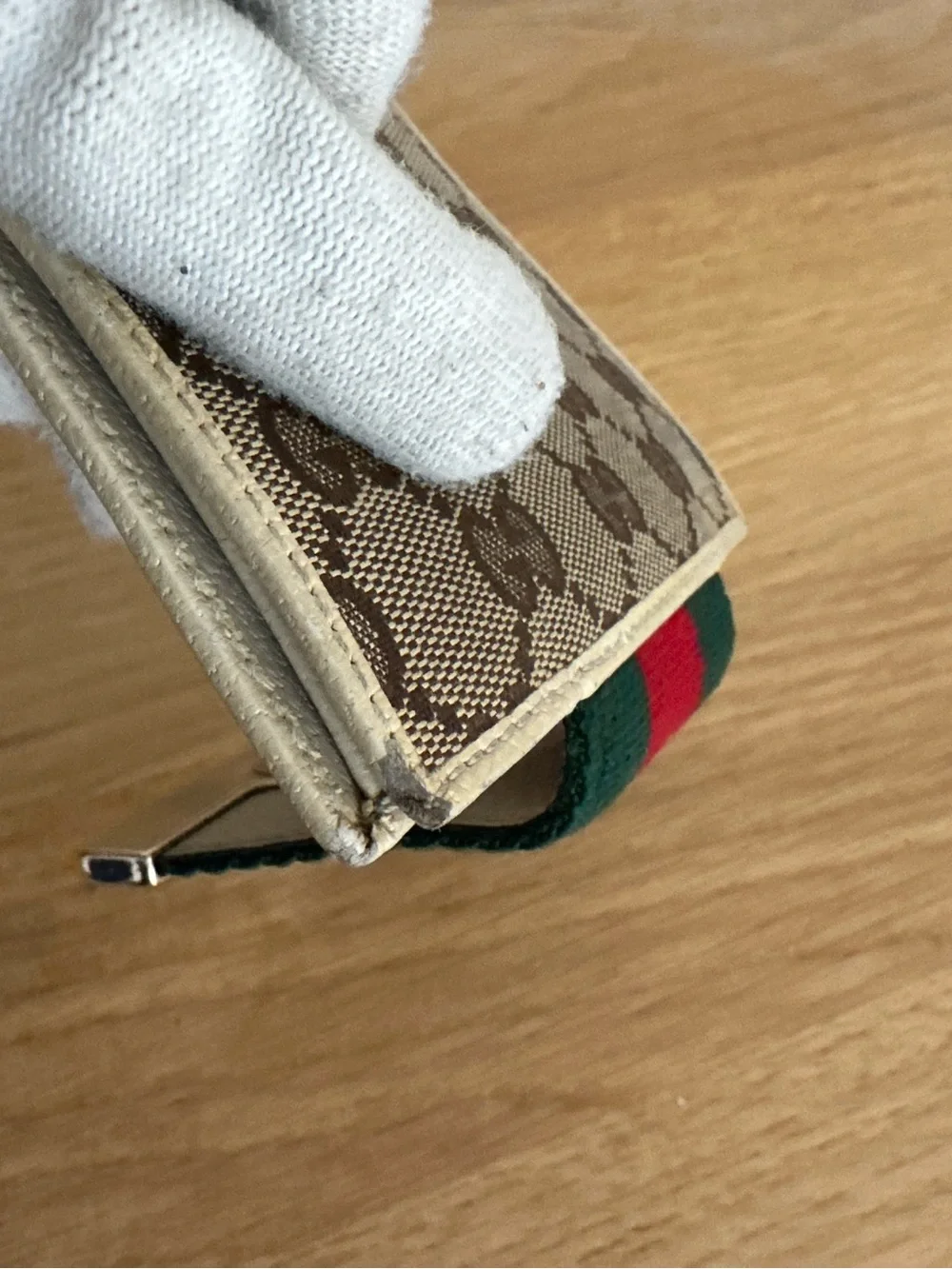 Gucci authentic gg